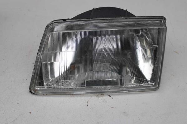 PHARE GAUCHE PEUGEOT 205 - Vue 1